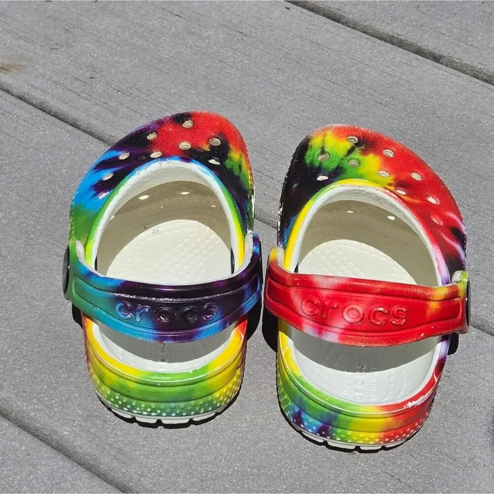 CROCS Kids Tie-Dye Clogs Size 5